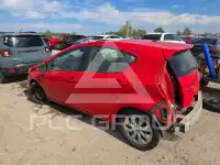 2013 Toyota PRIUS фото