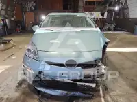 2013 Toyota PRIUS фото