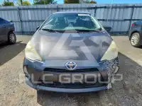 2013 Toyota PRIUS фото