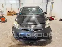 2013 Toyota PRIUS фото