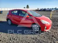 2013 Toyota PRIUS фото