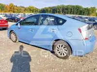 2013 Toyota PRIUS фото