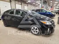 2013 Toyota PRIUS фото