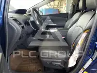 2013 Toyota PRIUS фото