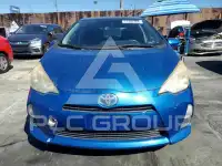 2013 Toyota PRIUS фото