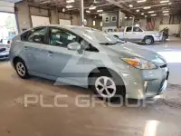 2013 Toyota PRIUS фото