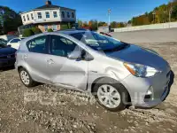 2013 Toyota PRIUS фото