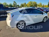 2013 Toyota PRIUS фото
