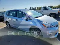 2013 Toyota PRIUS photo