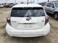 2013 Toyota PRIUS фото