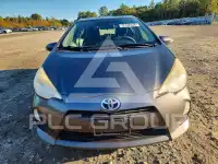 2013 Toyota PRIUS photo
