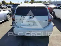 2013 Toyota PRIUS фото