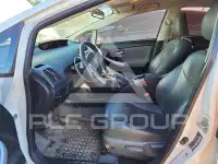 2013 Toyota PRIUS фото