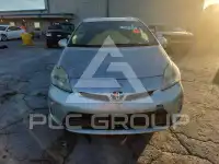 2013 Toyota PRIUS фото