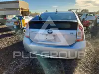 2013 Toyota PRIUS фото