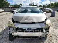 2013 Toyota PRIUS фото
