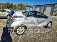 2013 Toyota PRIUS фото