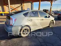 2013 Toyota PRIUS фото