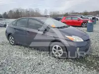 2013 Toyota PRIUS photo