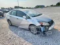 2013 Toyota PRIUS фото