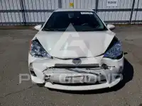 2013 Toyota PRIUS фото