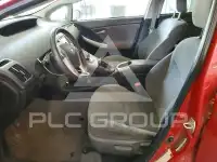 2013 Toyota PRIUS фото