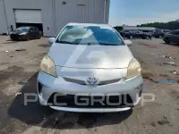 2013 Toyota PRIUS фото