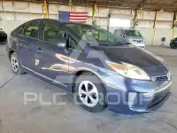 2013 Toyota PRIUS фото