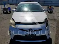 2013 Toyota PRIUS фото