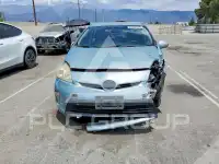 2013 Toyota PRIUS photo