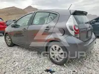 2013 Toyota PRIUS фото