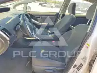 2013 Toyota PRIUS фото