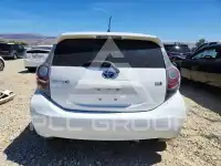2013 Toyota PRIUS фото