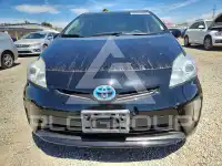2013 Toyota PRIUS фото