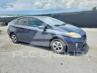 2013 Toyota PRIUS photo