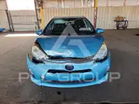 2013 Toyota PRIUS фото
