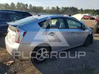 2013 Toyota PRIUS фото