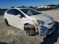 2013 Toyota PRIUS photo