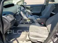 2013 Toyota PRIUS фото