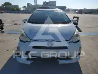 2013 Toyota PRIUS фото