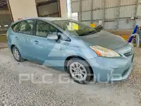 2013 Toyota PRIUS фото