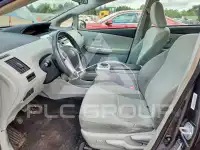 2013 Toyota PRIUS фото