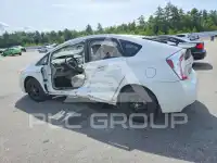 2013 Toyota PRIUS фото