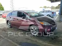 2013 Toyota PRIUS фото