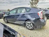 2013 Toyota PRIUS фото