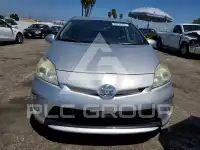 2013 Toyota PRIUS фото