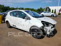 2013 Toyota PRIUS фото