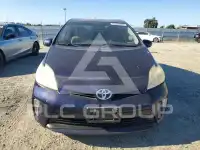 2013 Toyota PRIUS фото