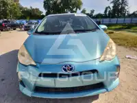 2013 Toyota PRIUS фото