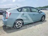 2013 Toyota PRIUS фото